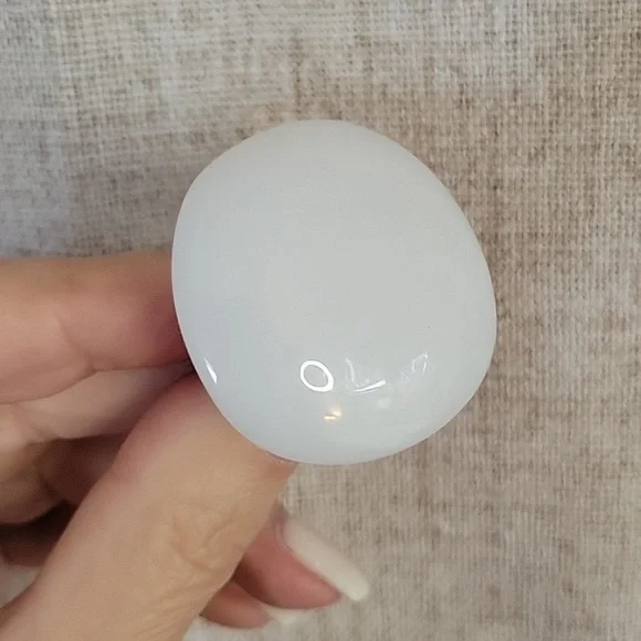 SOAP WHITE FUNKY BOLD STATEMENT RING - Picture 3 of 8